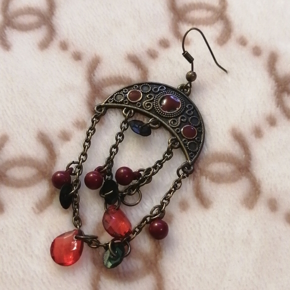 Earrings - Picture 2 of 5